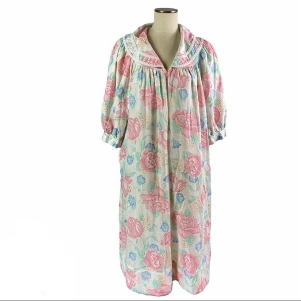 Vintage Komar Floral Robe House Dress Puff Sleeves